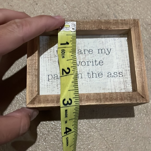 Small Inset Box Sign - Picture 3 of 4